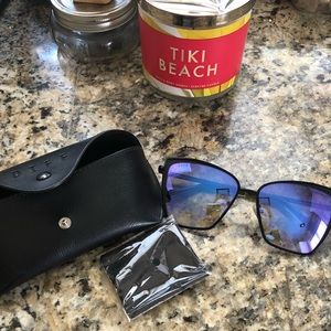 Diff Sunglasses Becky’s Brand New